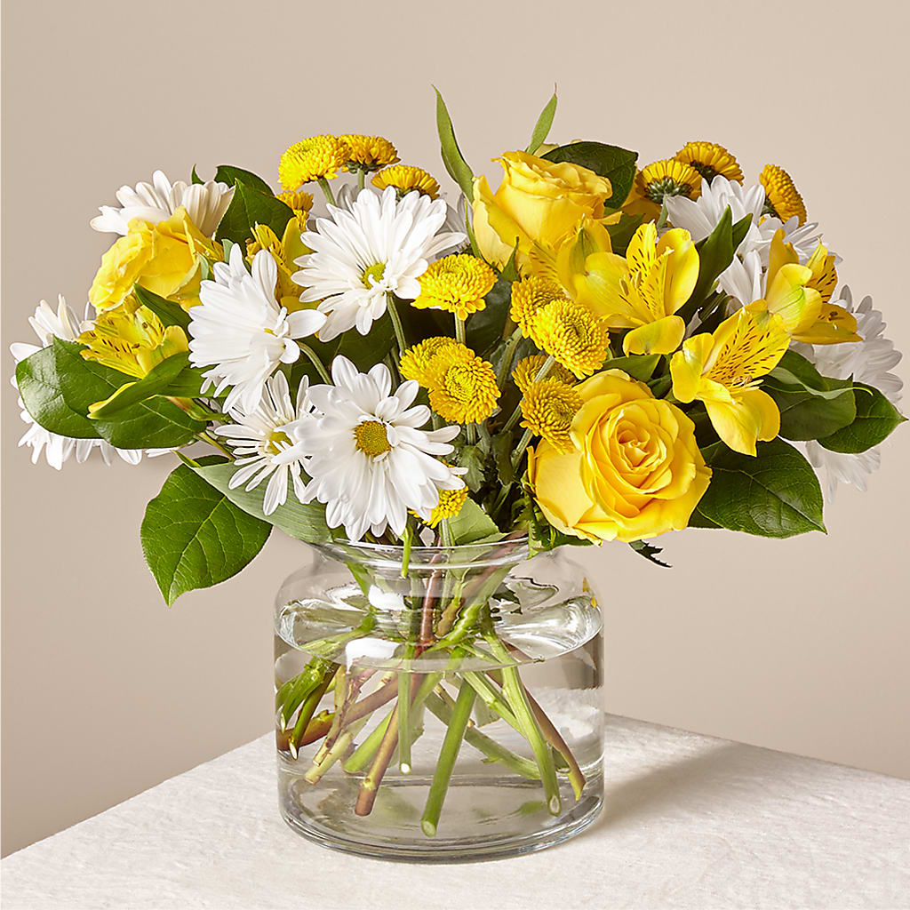Sunny Sentiments Bouquet – Wish Etc..., Brighton ON